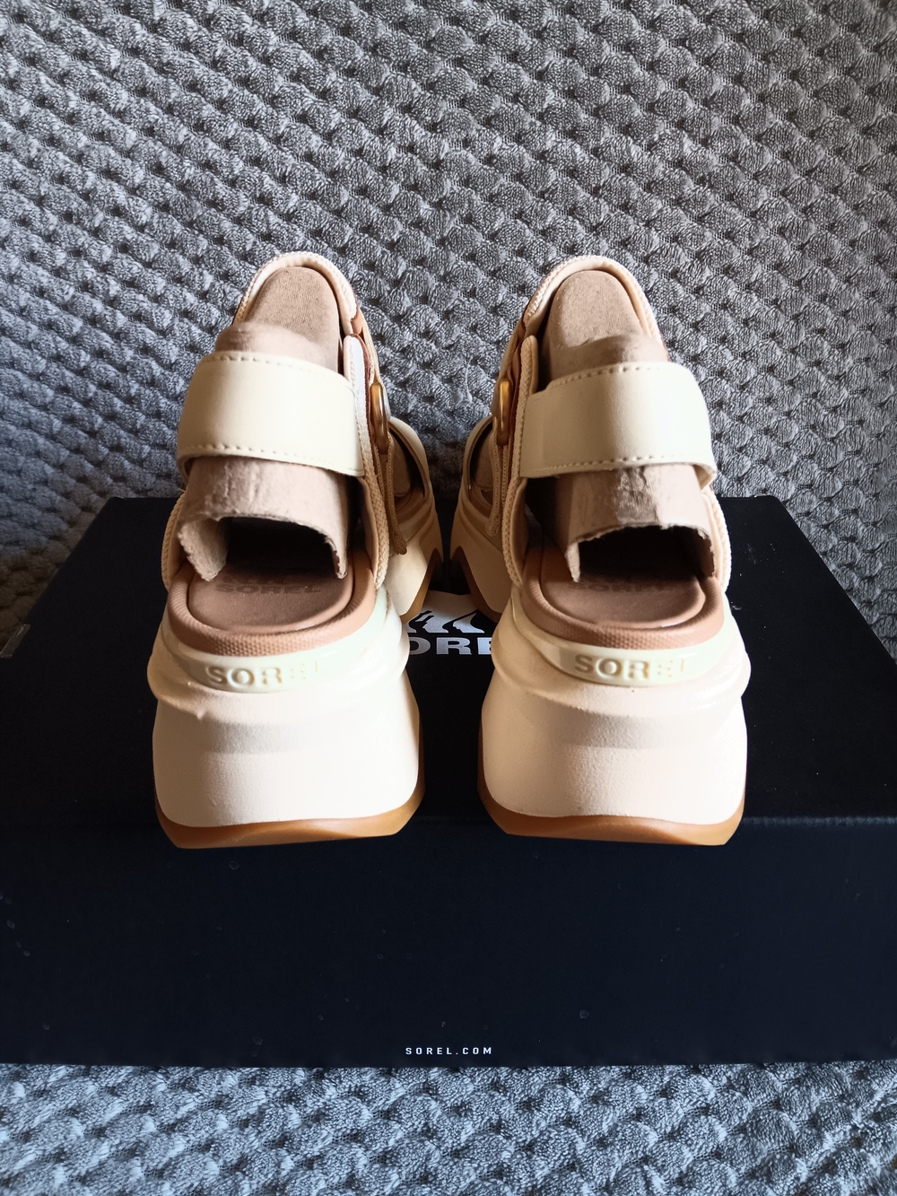 SOREL Kinetic Impact Slingback Heel Sandal Sz 7 - Picture 3 of 4